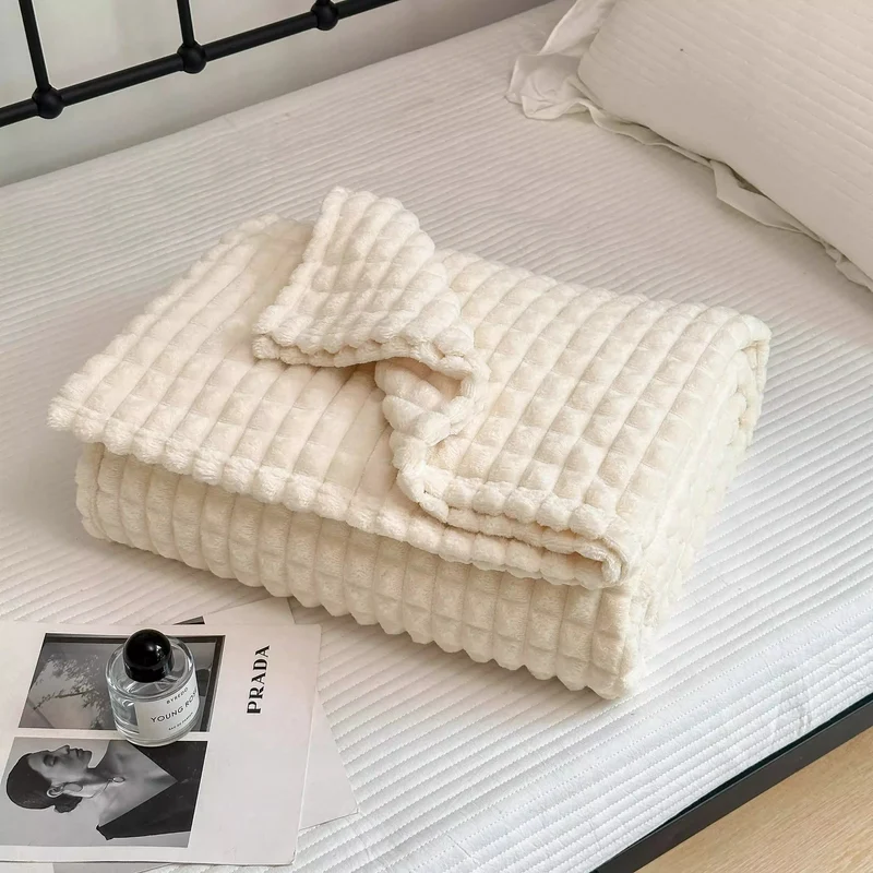 Karierte, dicke, warme Kuscheldecke
