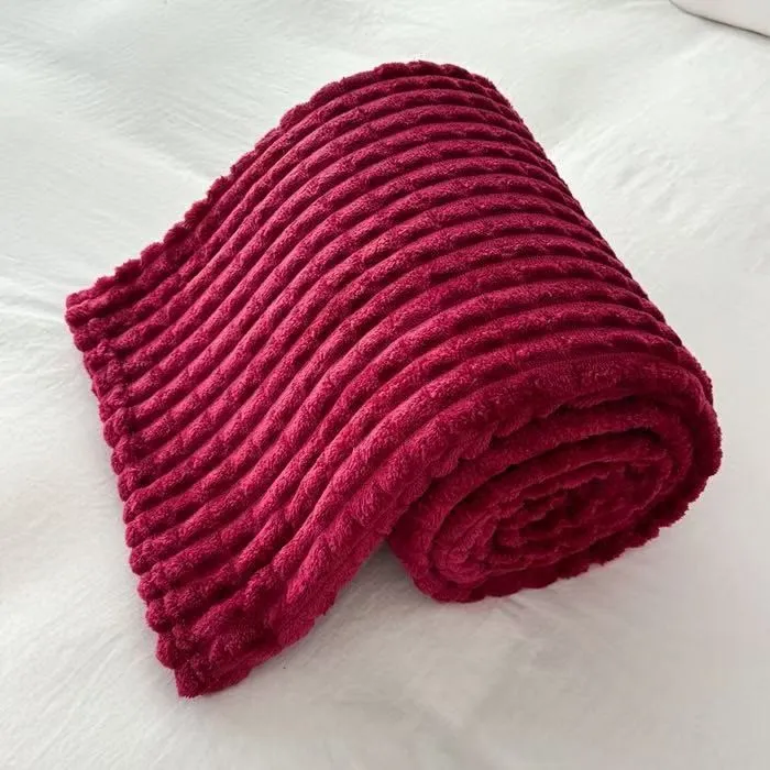 Karierte, dicke, warme Kuscheldecke