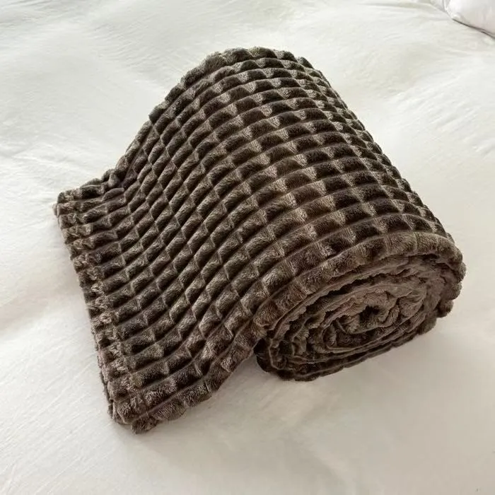 Karierte, dicke, warme Kuscheldecke