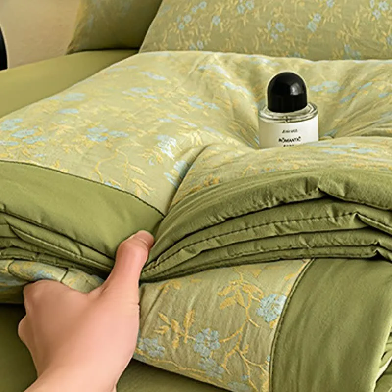 Luxuriöse dreilagige Sommersteppdecke aus Baumwolle im Jacquard-Stil