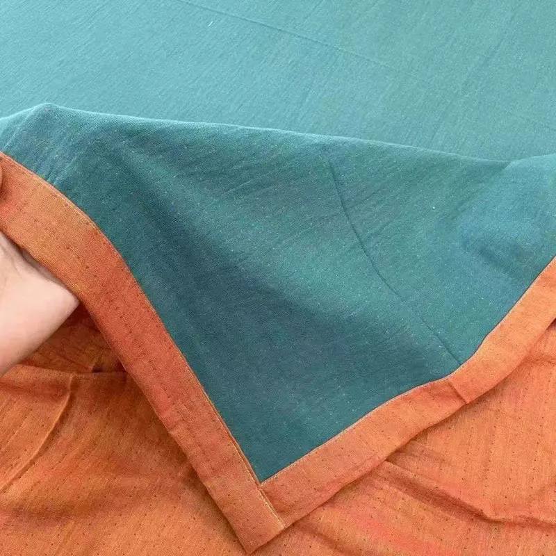 Minimalistische, wendbare Bettwäsche aus Baumwollgaze