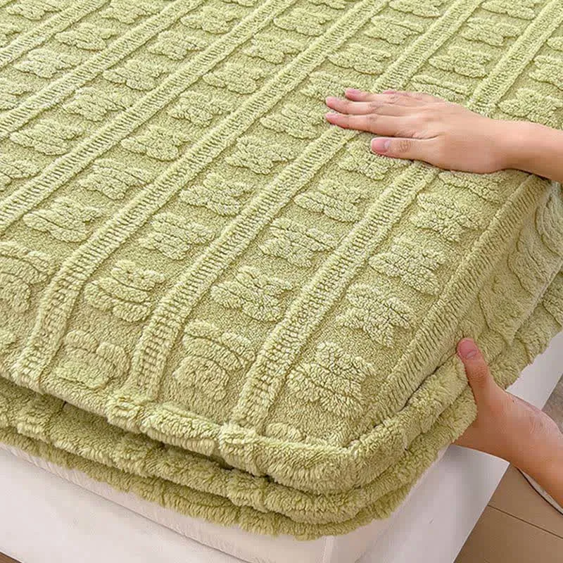 Warmes Spannbettlaken aus gestreiftem Bärenfleece