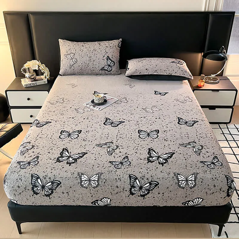 Warmes Spannbettlaken aus Schmetterlingsfleece