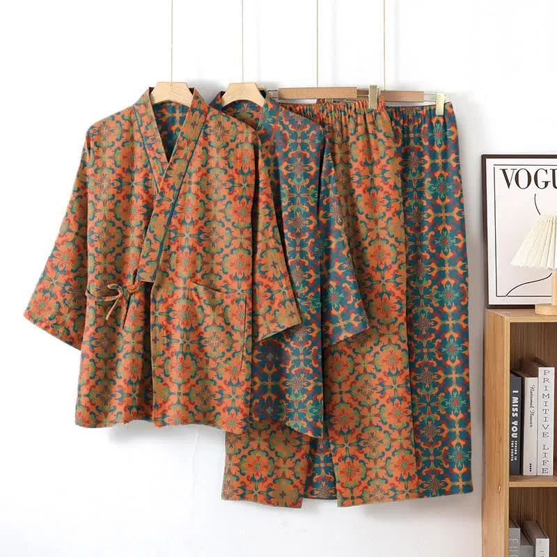 Loungewear-Set aus Baumwoll-Kimono mit geometrischem Muster