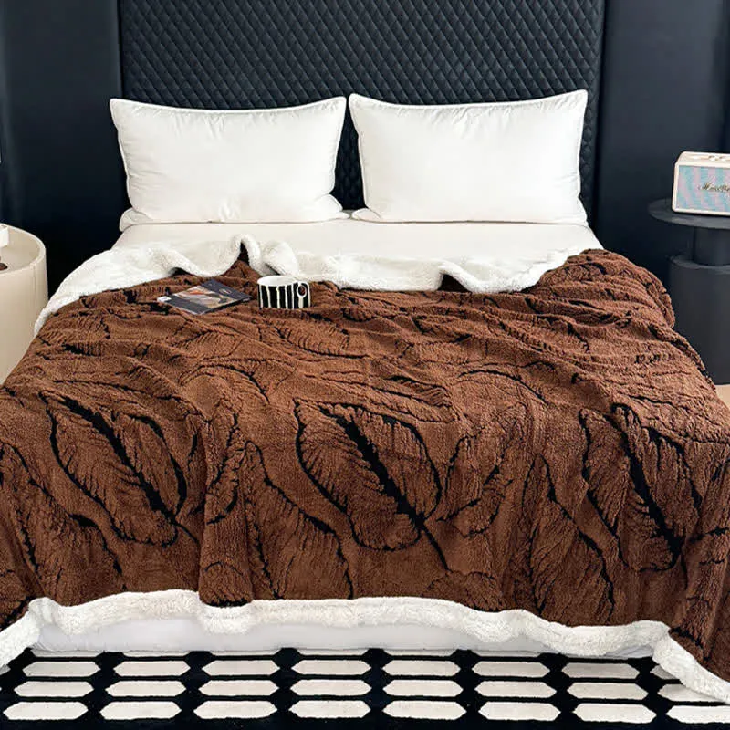 Jacquard-Plüschdecke mit großen Blättern