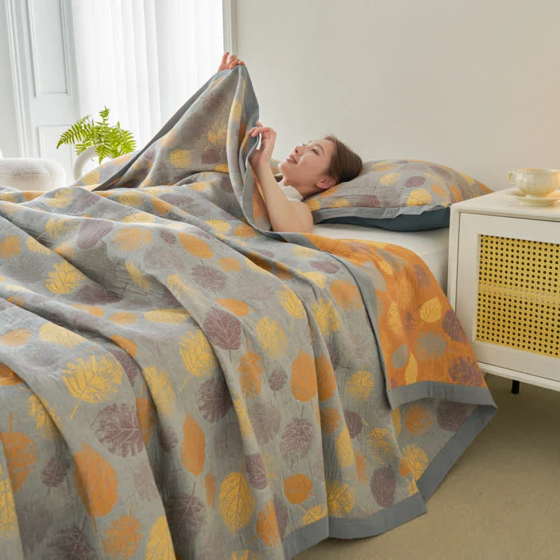 Wendesteppdecke aus Baumwollgaze-Jacquard mit Blättern