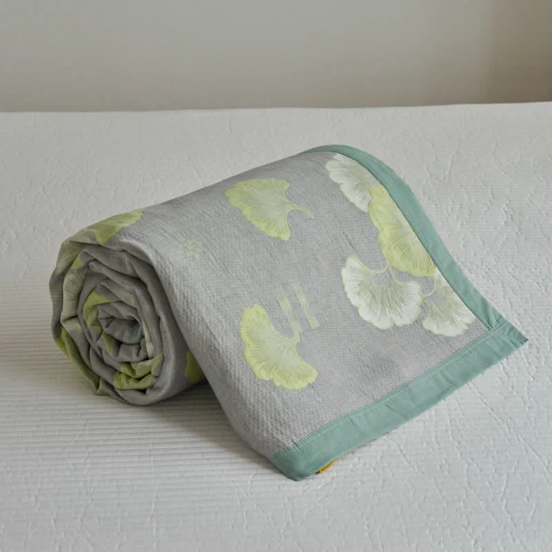 Frische Steppdecke aus reiner Baumwolle mit Ginkgoblättern