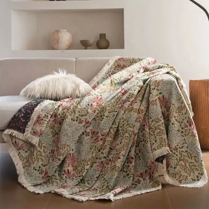 Verschleißfester Sofaschutz mit Farmhouse-Quaste