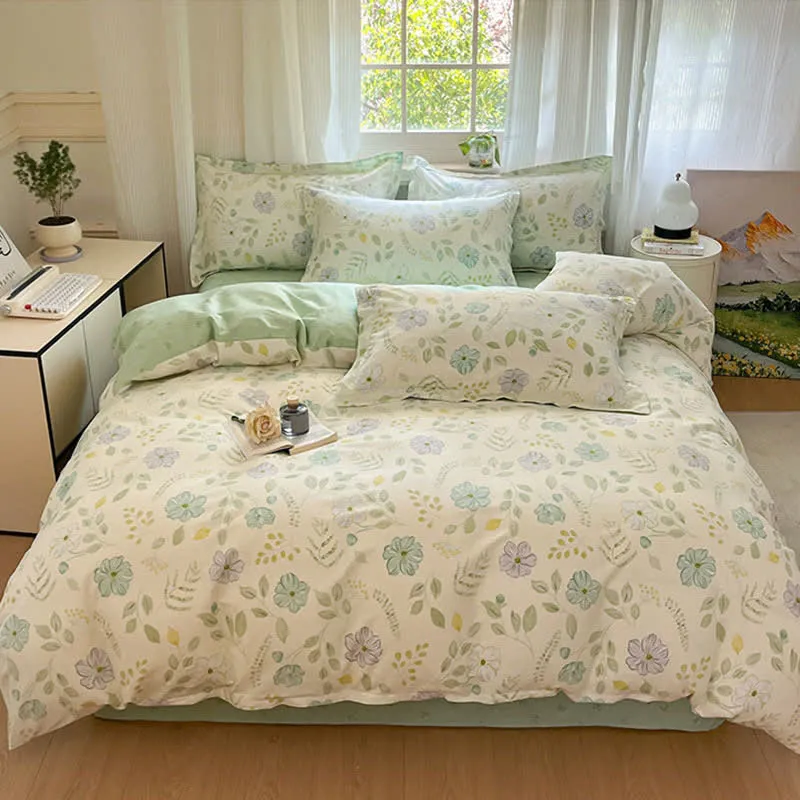 Bettwäscheset aus Baumwolle mit frischem botanischem Blumenmuster