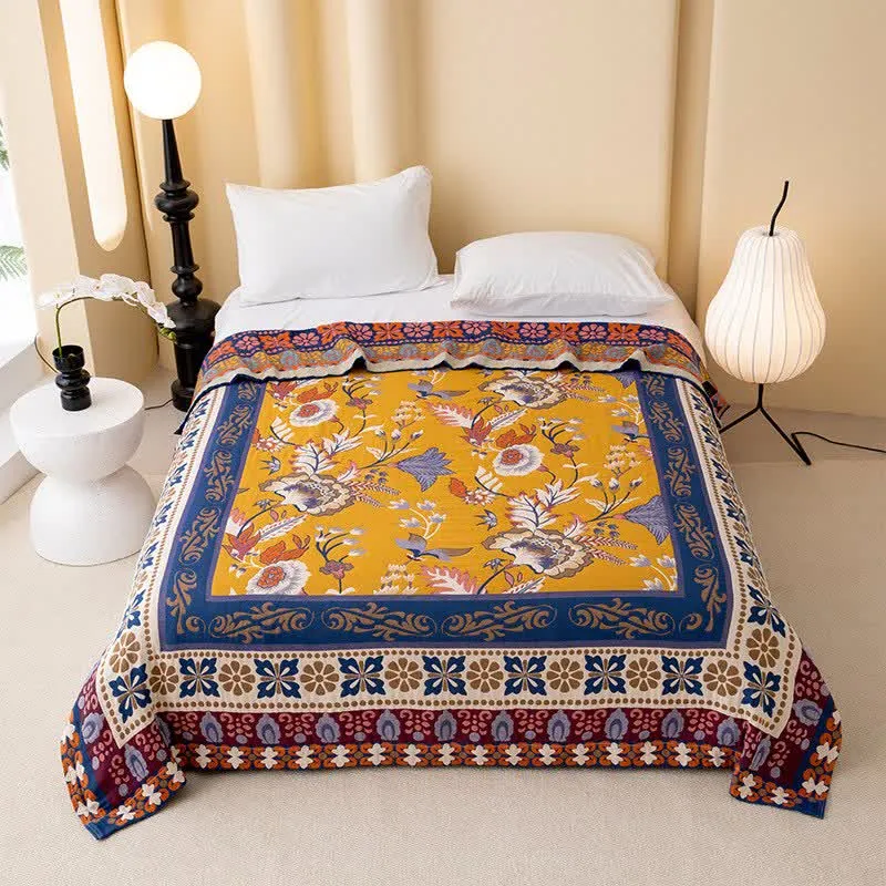Vintage-Steppdecke aus Baumwollgaze mit Blumenrahmen