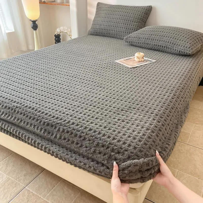 Warmes Spannbettlaken aus Fleece mit Waffelstruktur