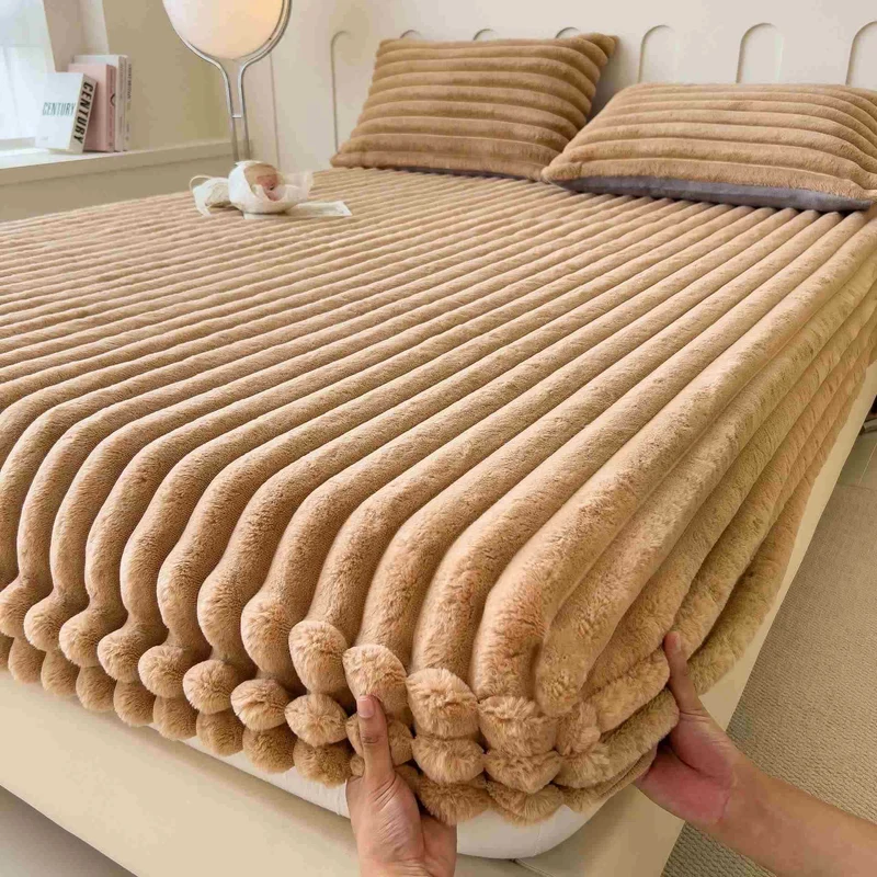 Einfaches, warmes Spannbettlaken aus Plüschfleece