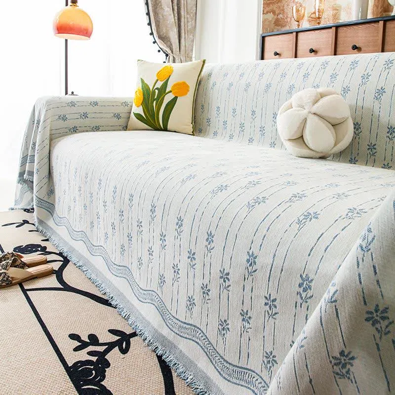 Sofadecke aus Chenille mit gestreiftem Blumenmuster