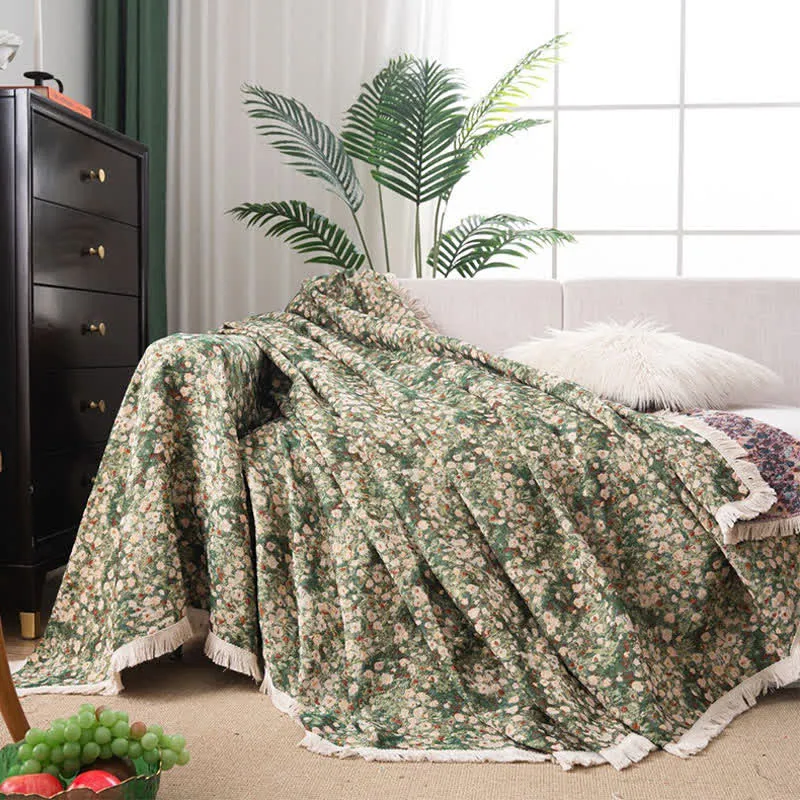 Sofaschoner mit Blumenmuster und Quasten im Landhausstil, Grün
