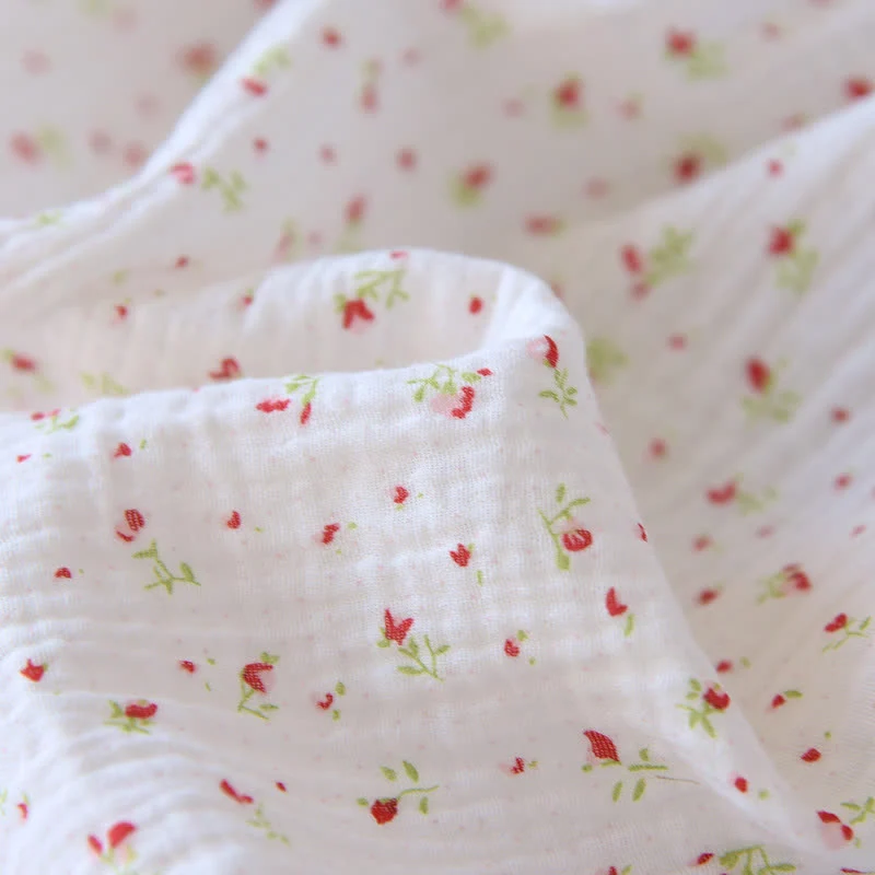 Rotes Camisole-Nachthemd aus Baumwollgaze mit Blumenmuster