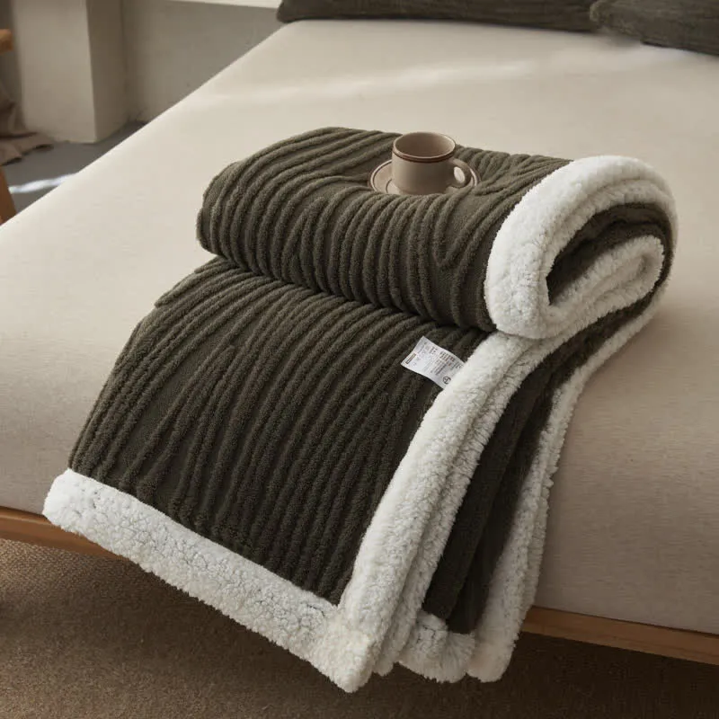 Ownkoti – Jacquard-Sherpa-Decke mit Baummuster