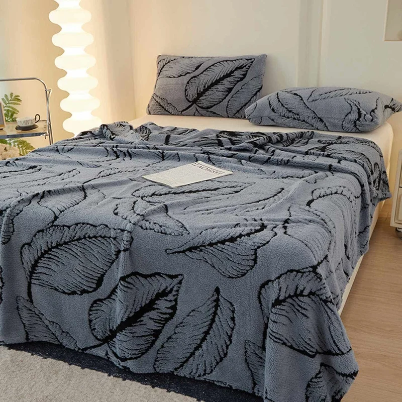Ownkoti Bananenblatt-Jacquard-Überwurfdecke