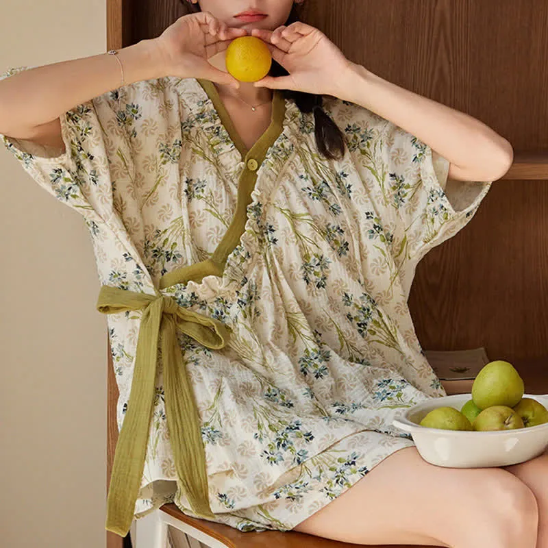 Pyjama-Set mit pastellfarbenem Blumenmuster und kurzen Ärmeln und BH