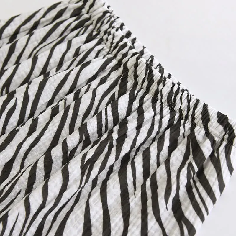 Modernes Pyjama-Set aus Baumwollgaze mit Zebrastreifen