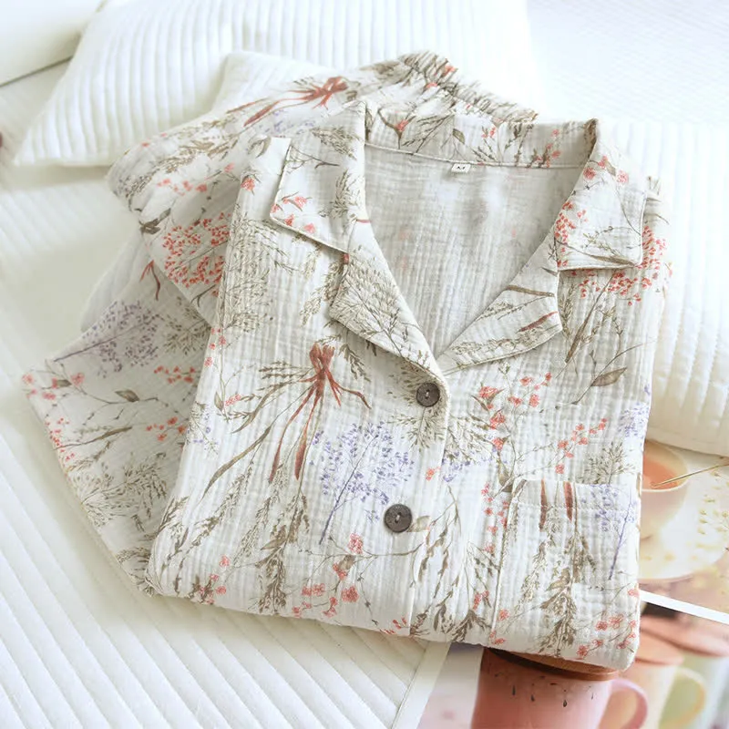 Pyjama-Set aus Baumwollgaze mit gedecktem Blumenmuster