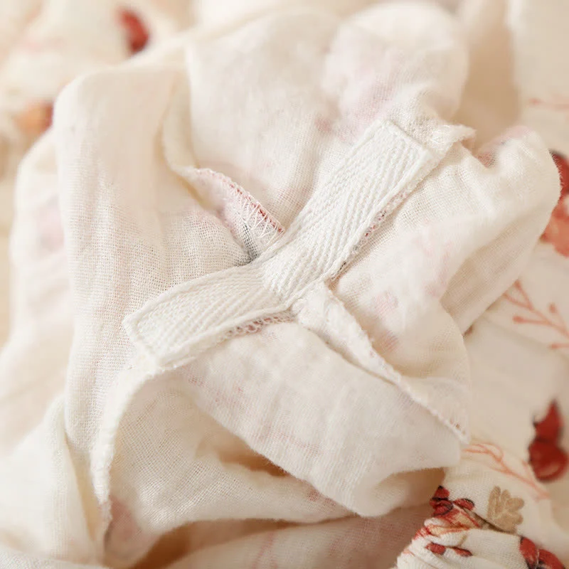 Kimono-Pyjama aus Baumwollgaze mit Kirsch- und Pilzmotiv