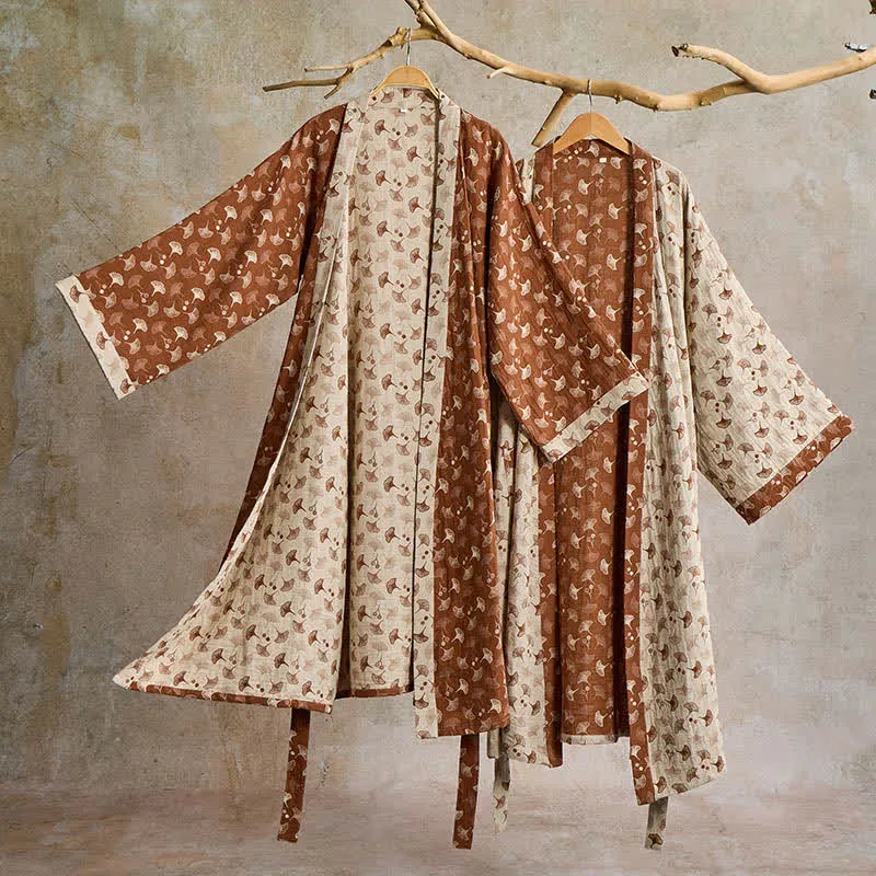 Zweifarbiger Kimono-Bademantel aus Ginkgo-Baumwollgaze