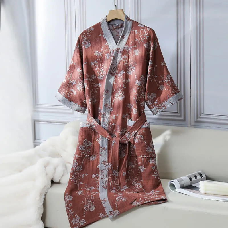Bademantel aus Baumwollgaze-Jacquard im Vintage-Kimono mit Blumenmuster