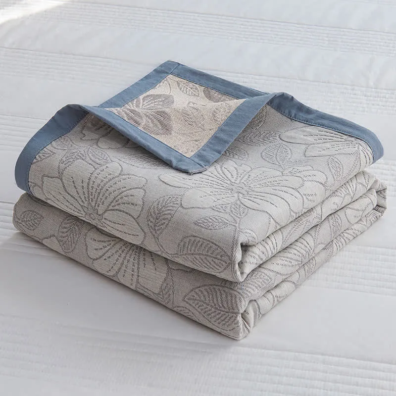 Atmungsaktive, leichte Steppdecke aus Baumwollgaze mit Blumenmuster