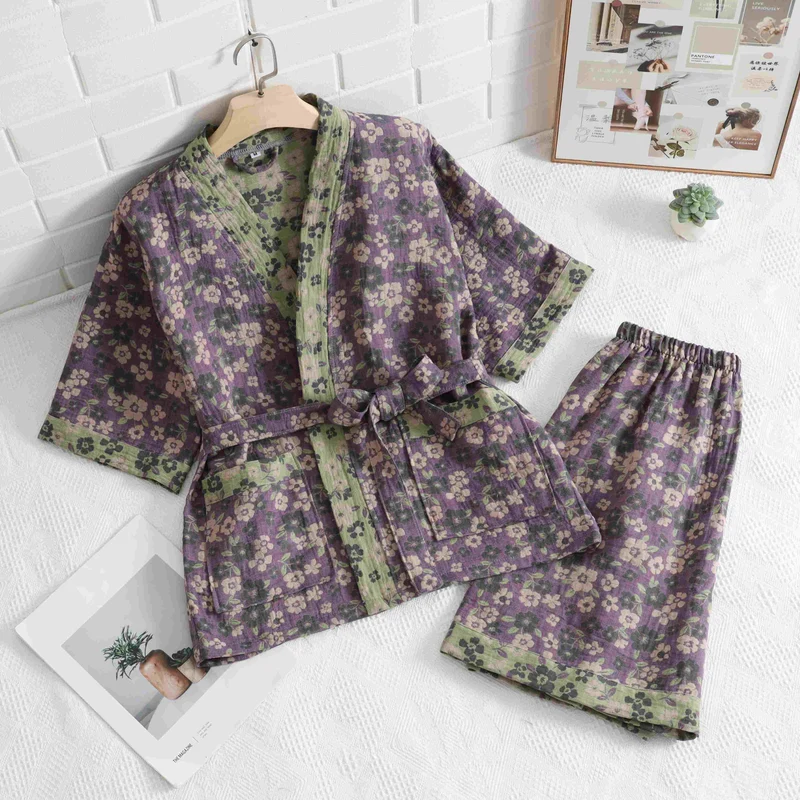 Unisex-Kimono aus Baumwolle mit Kirschblütenmotiv
