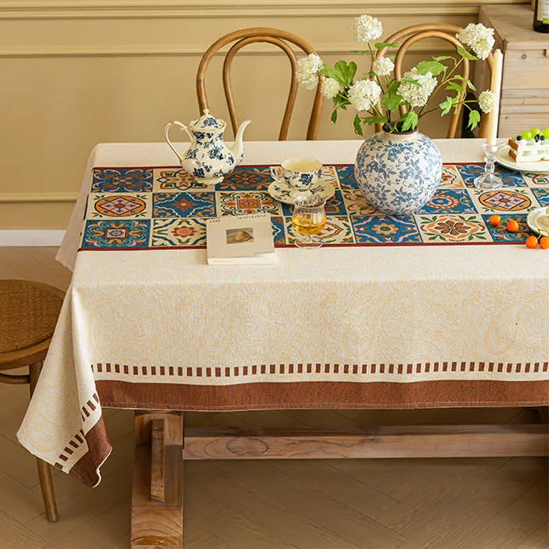 Dekorative Jacquard-Tischdecke im marokkanischen Stil