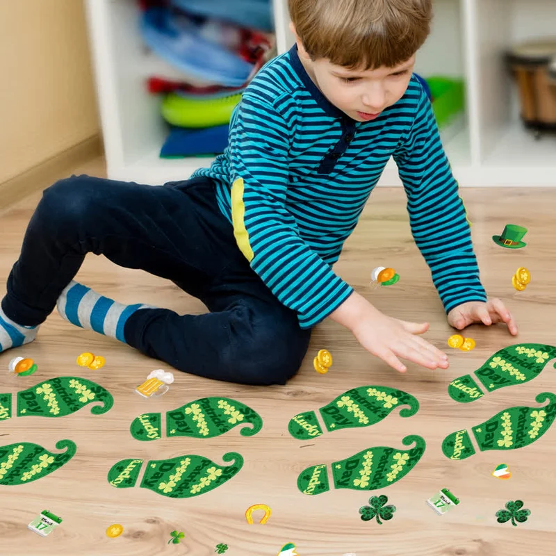 St. Patrick's Day Kleeblatt-Fußabdrücke Sticker