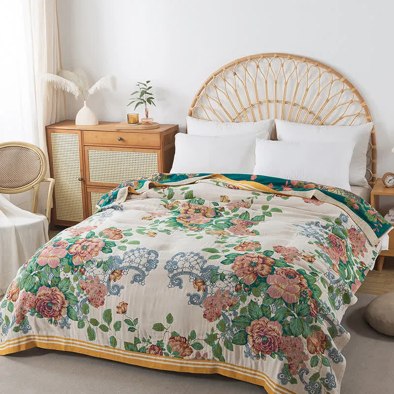 Weiche Sofadecke aus Baumwolle mit eleganter Rose