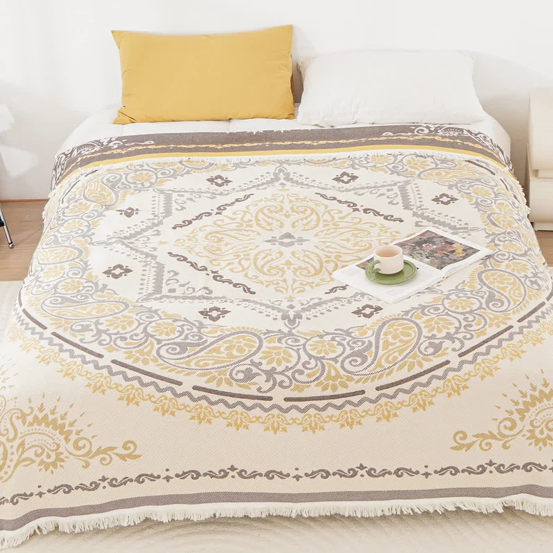 Leichte Baumwollgazedecke mit Quasten und Paisleymuster