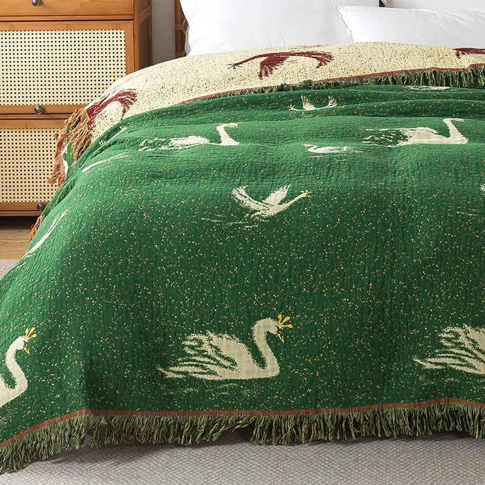 Elegante Sofadecke aus Gänse-Baumwollgaze mit Quasten