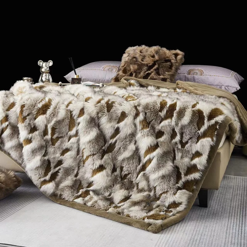Weiche Überwurfdecke aus Jacquard-Winter-Kunstfell