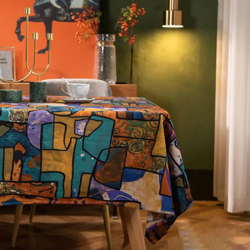 Tischdecke mit geometrischem Muster im exotischen Stil