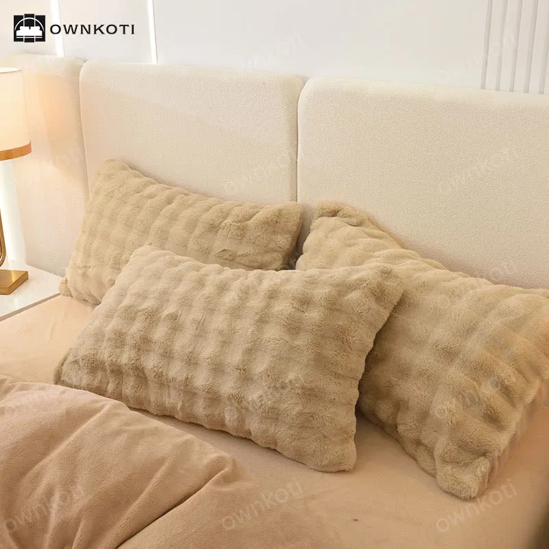 Moderne, einfarbige Fleece-Kissenbezüge (2 Stück)