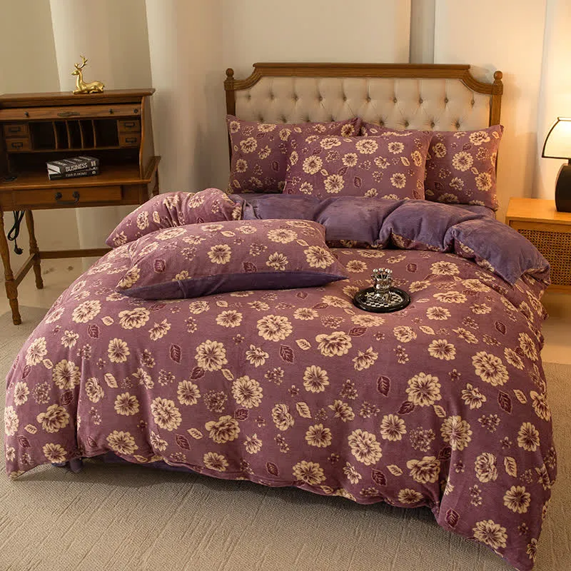 Elegantes, bequemes Samt-Bettwäscheset mit Blumenmuster (4-teilig)