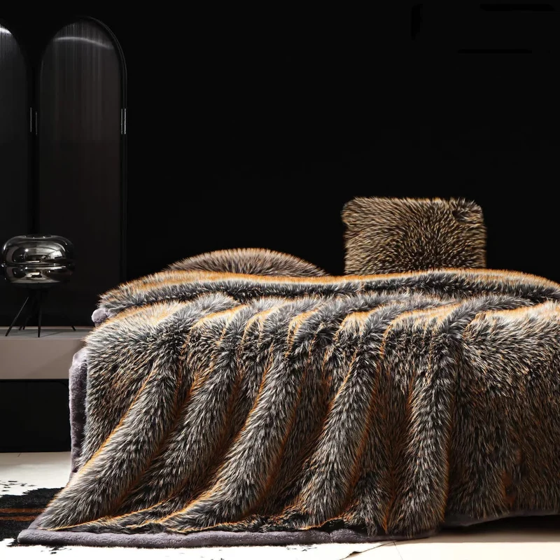 Weiche, luxuriöse Winterdecke aus Kunstfell