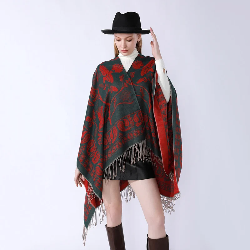 Reiseschal im Retro-Stil mit Quasten