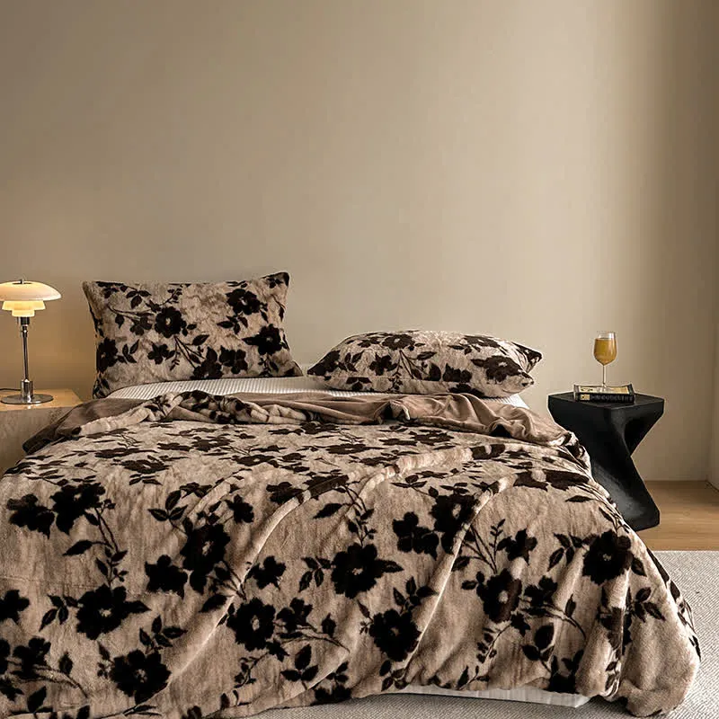 Samt-Sofadecke mit Vintage-Blumenmuster