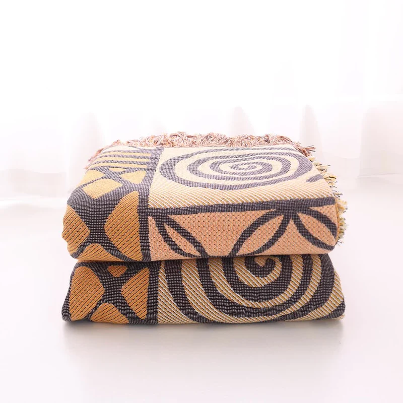 Sofadecke aus Baumwollgaze im Bohemian-Stil mit geometrischem Muster