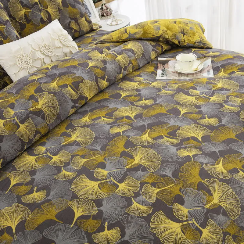 Baumwoll-Bettwäscheset mit Ginkgoblättern und Knöpfen (4-teilig)