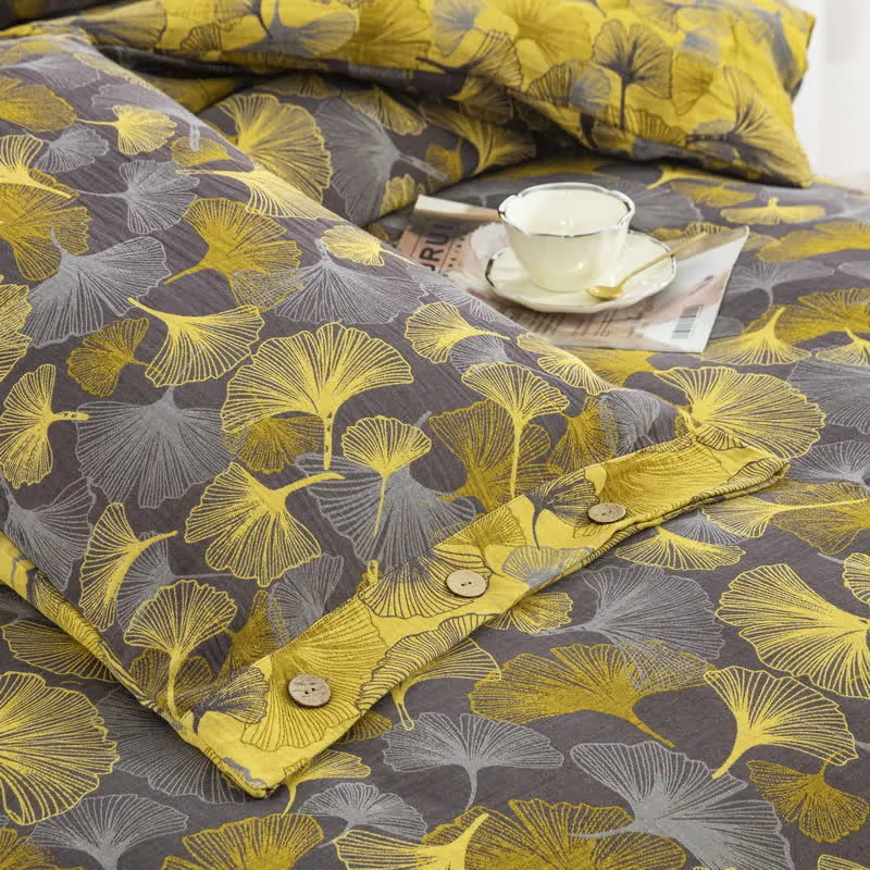 Baumwoll-Bettwäscheset mit Ginkgoblättern und Knöpfen (4-teilig)