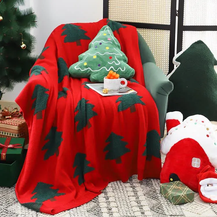 Festliche Weihnachtsbaum-Deko-Sofadecke
