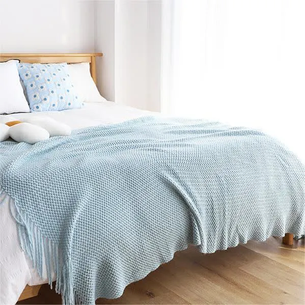 Ownkoti – Schlichte, einfarbige Strickdecke mit Quasten