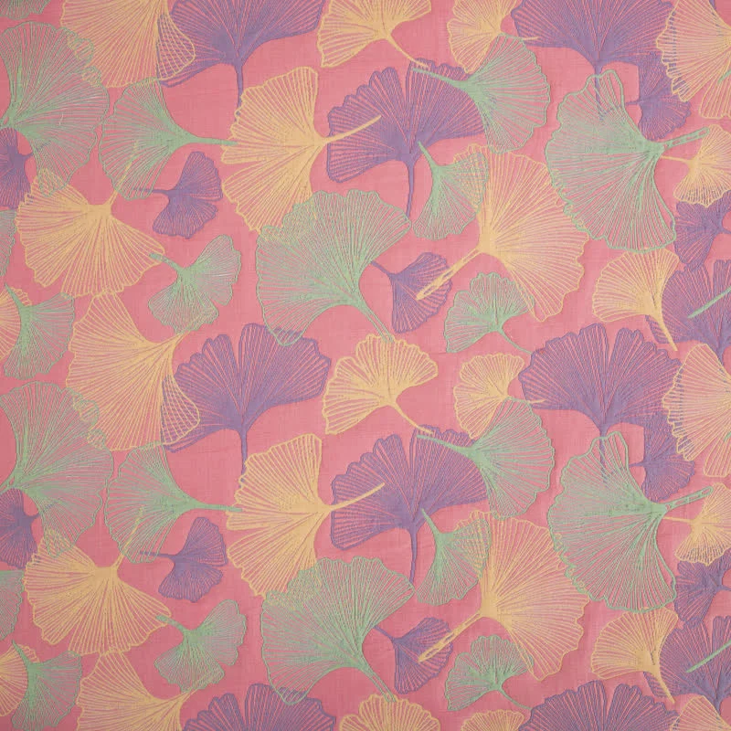 Dreilagige Steppdecke aus Baumwollgaze mit Ginkgoblättern