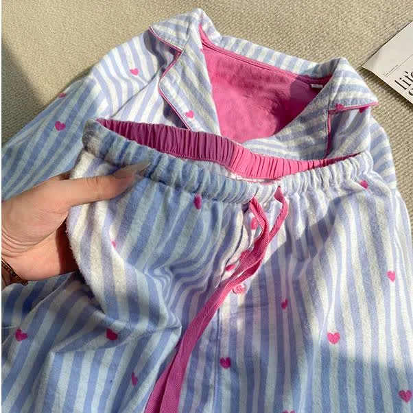 Pyjama-Set mit Herz-Print und Streifen