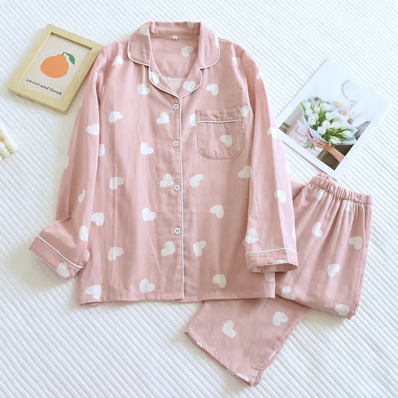 Weiches Pyjama-Set aus Baumwollgaze mit Herz-Print