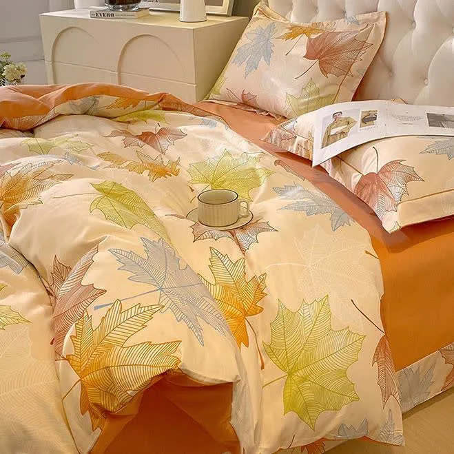 Bettwäscheset aus weicher, gebürsteter Baumwolle mit Ahornblattmotiv (4-teilig)